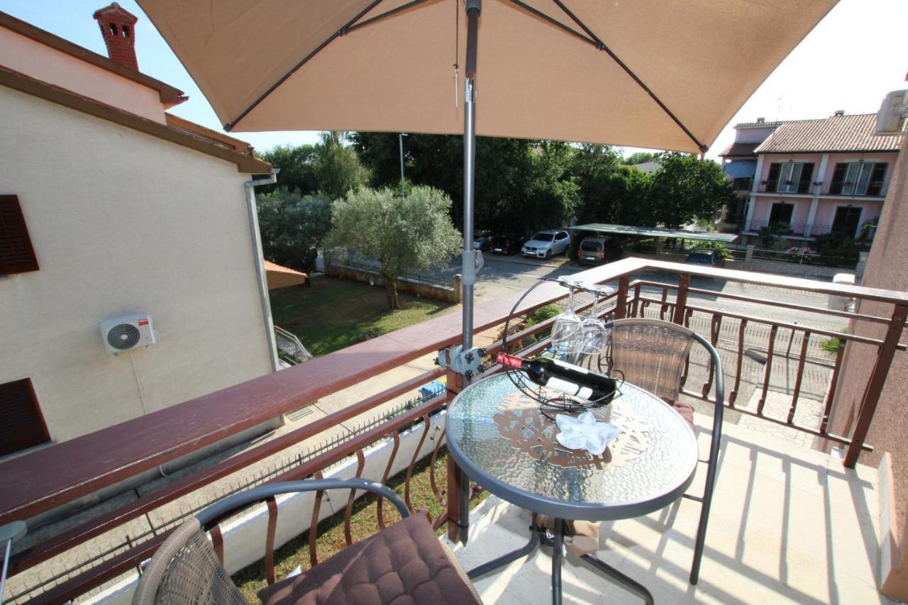 Blue Adria Suites Poreč Buitenkant foto