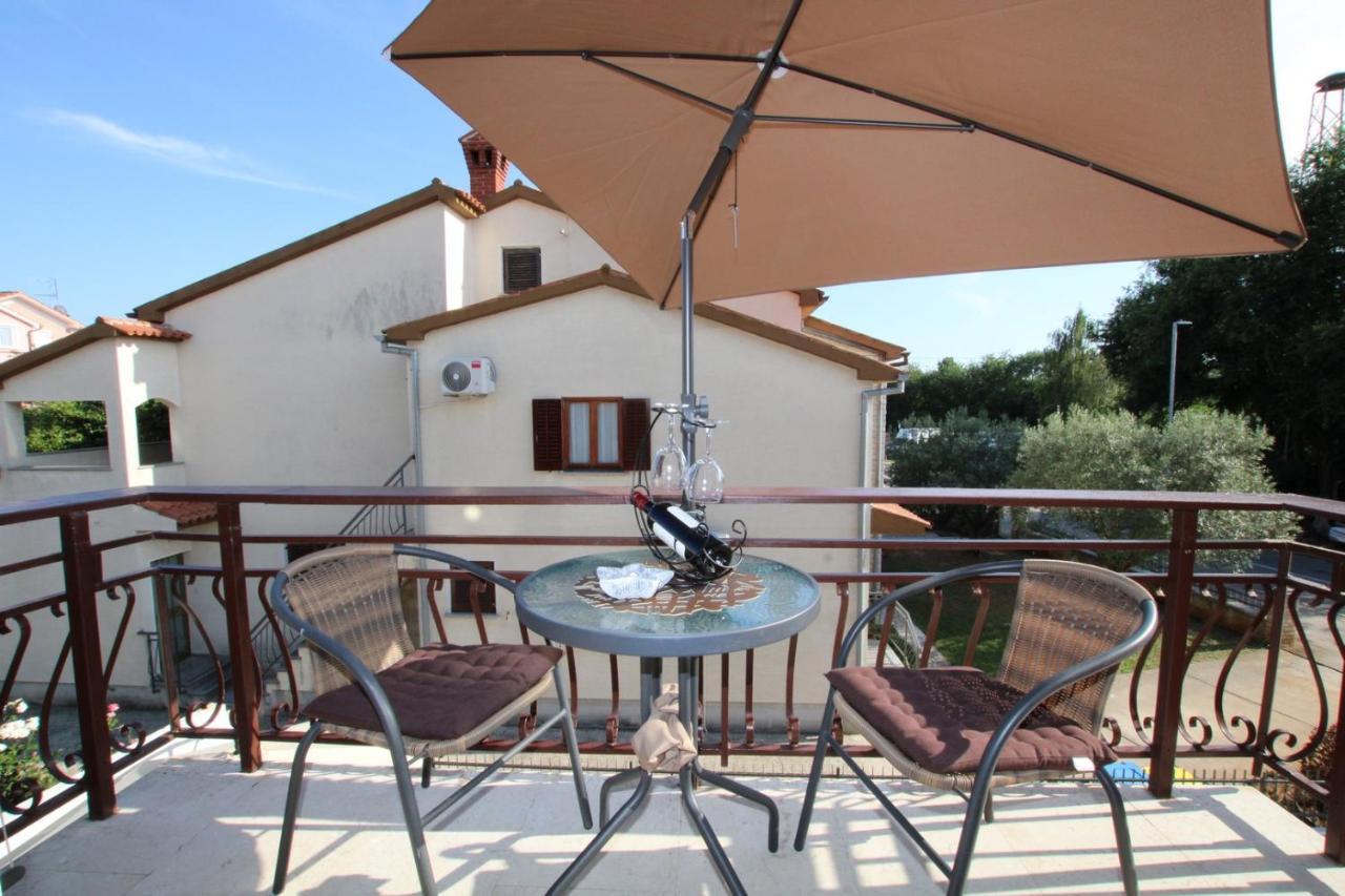 Blue Adria Suites Poreč Buitenkant foto